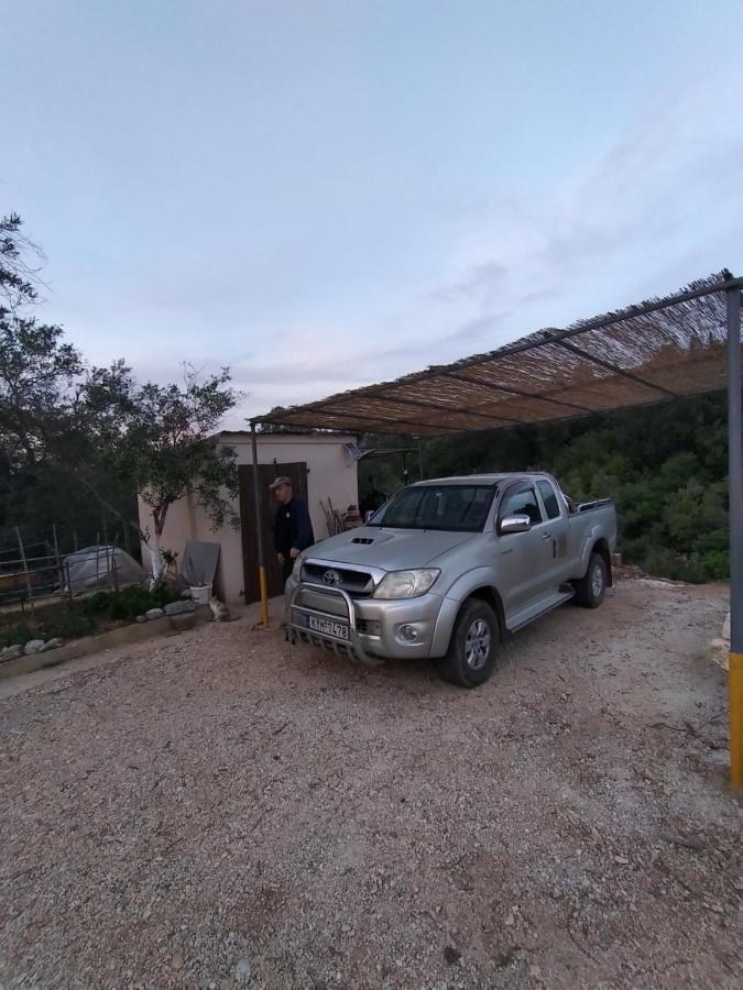 Stonemakers Hide Βίλα Καρυώτικο Εξωτερικό φωτογραφία